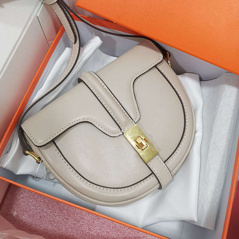 New Fashion Semicircle New Cow Leather Small Women Famous Brand Saddle Designer Lock Shoulder Crossbody Mini Bag Classic bags