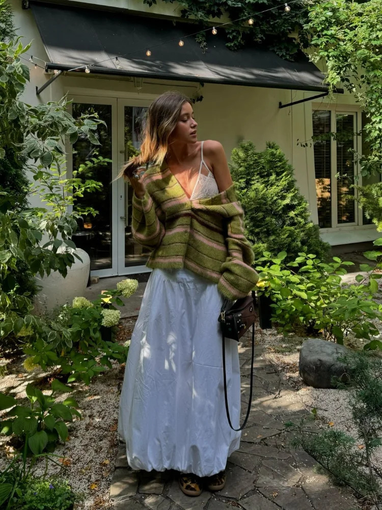 Elegant Colorful Striped Round Neck Knitted Cardigan Women Chic Long Sleeve Single Breasted Sweater Autumn Lady Casual Knitwear 240927