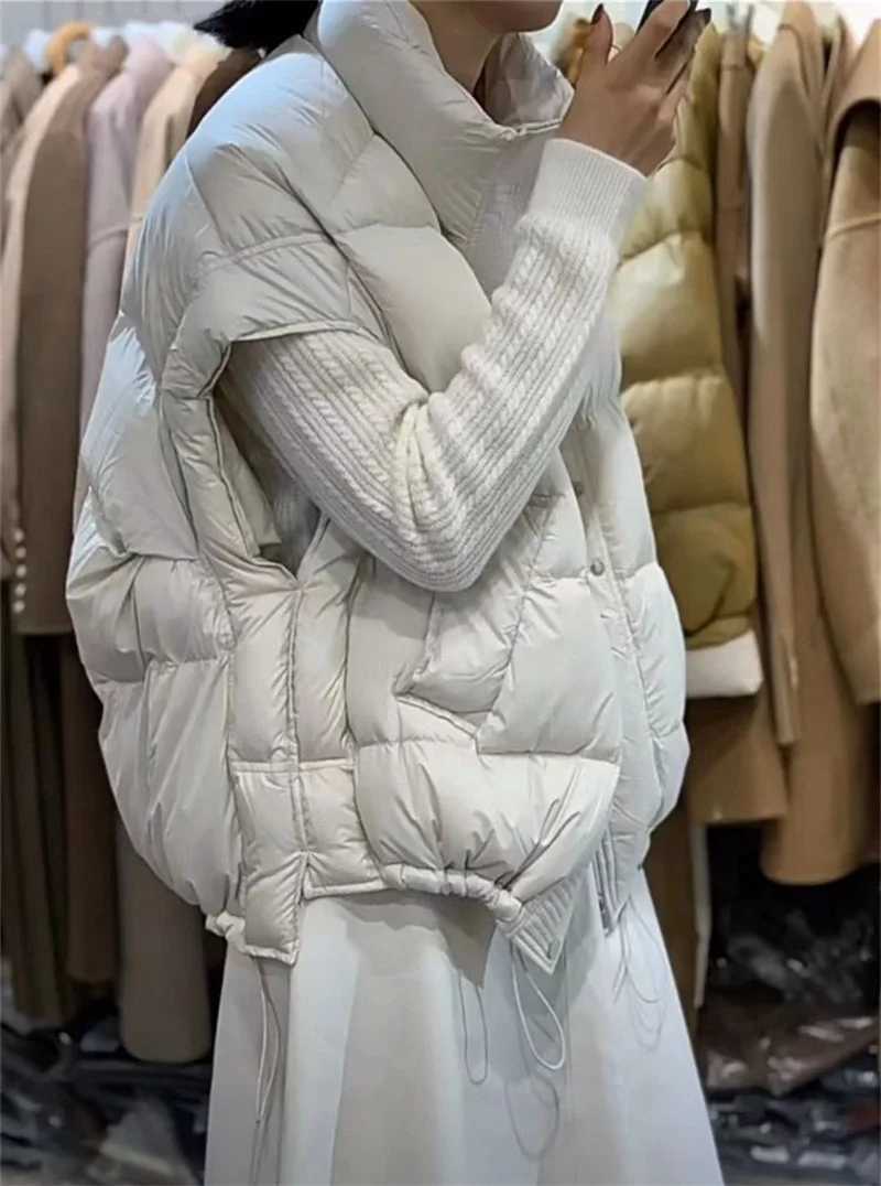 Winter womens apron jacket vest zipper thick warm jacket autumn winter casual cotton vest zipper puff jacket M241004