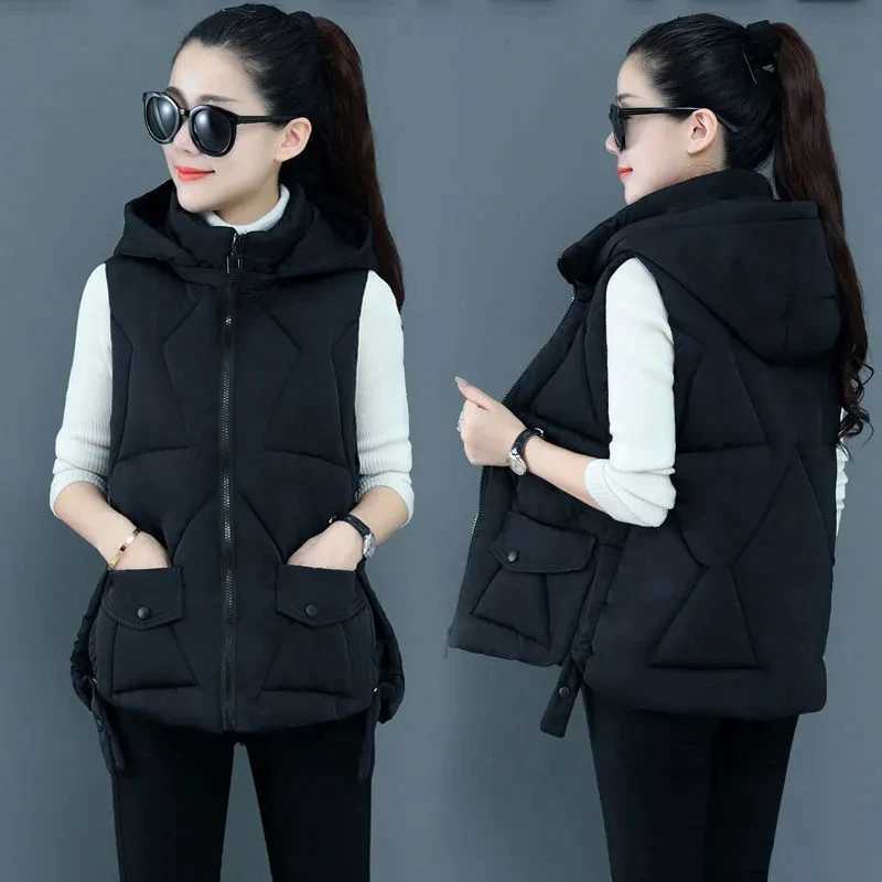 new womens vest autumn warm cotton vest womens thick hooded vest womens sleeveless jacket vest M241004