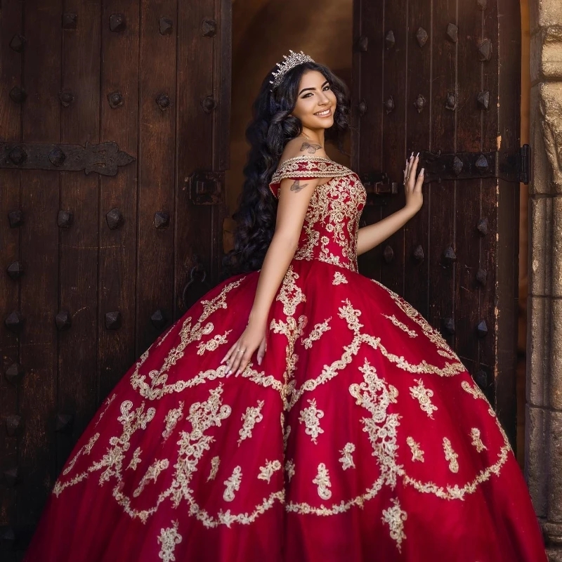Red Shiny Quinceanera Dresses Off the shoulder Appliques Lace Beads Tull Sweet 16 Dress Birthday Party Dress vestidos 15 de Anos