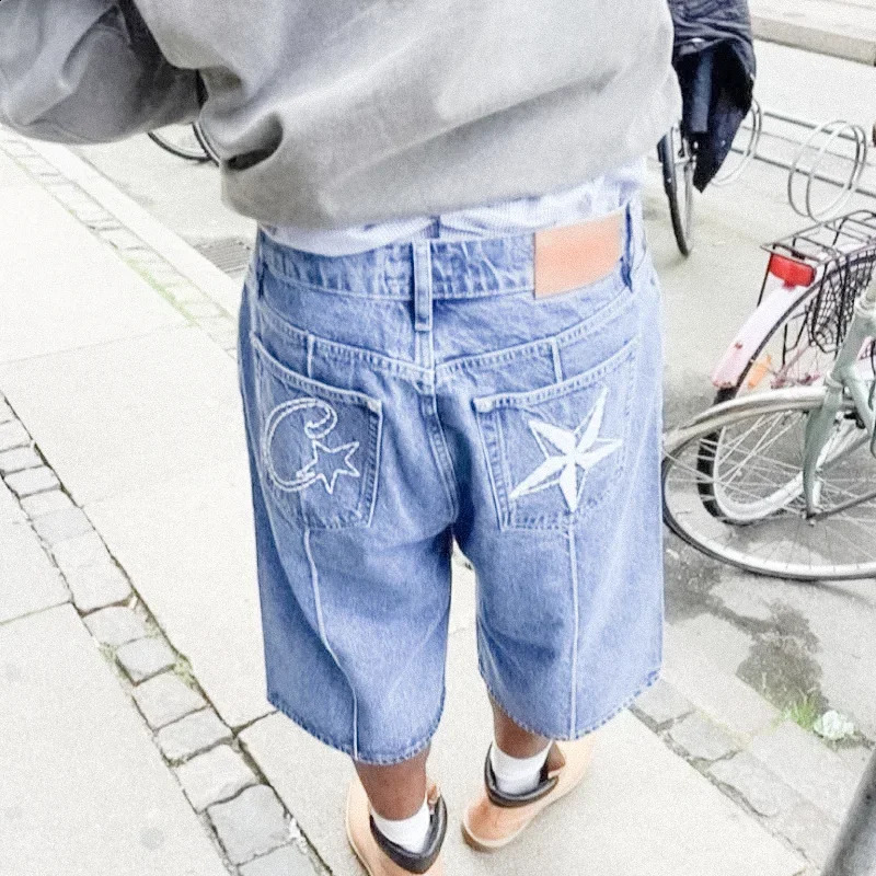 Summer Retro Denim Shorts for Men Star Embroidered Hip Hop Sewing Street Washing Trendy Casual Sports 240929