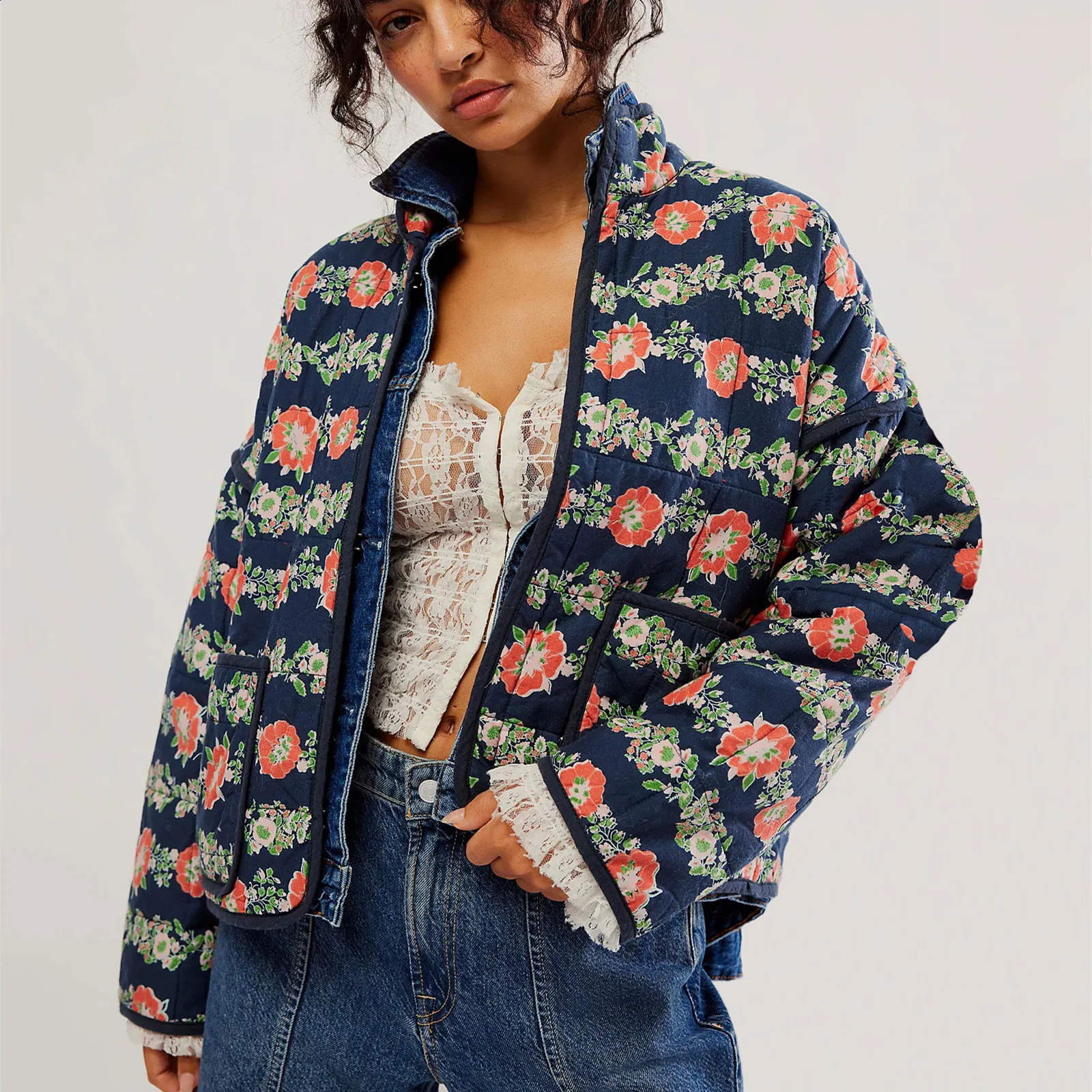Womens Y2k Cut Quilted Jacket Retro Floral Printed Open Front Lightweight Inflatable Jacket Filled Quilted Cardigan Coat 240924