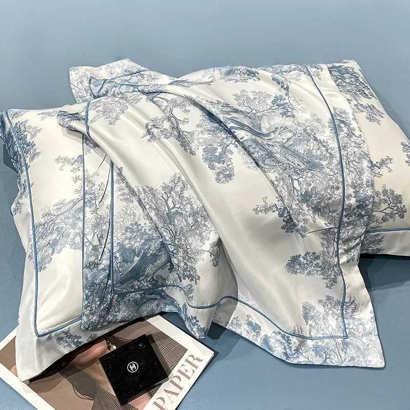 New Arrival Plush bed sheet four piece set European style bedding household bedding smooth bedding with pillowcase M241005