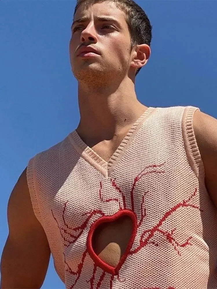 Autumn Love Hollow Jacquard Mens Sweater Tank Top Loose V-neck Sleeveless Knitted Sweater Street Harajuku Pullover Tank Top 240930
