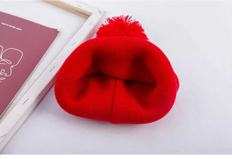 Red Beanie Men Women Christmas Decoration Colour Blocking Wool Cap Hat Halloween Striped Red Wool Ball Knit CapX241005