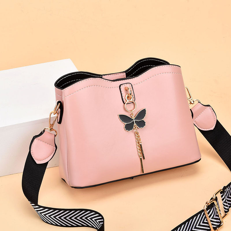 2025S Fashion Designer Women Butterfly Adjustable Shoulder Strap Crossbody Bucket Bag Suitable For Daily Work Traveg