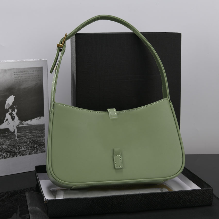 With Box Luxury Designer Wallet Bag Handbag Totes Bags Outdoor Neutral Clutch Bag Classic Letter Logo Printed Shoulder Makeup Bag with Purse Wallet Clutch11