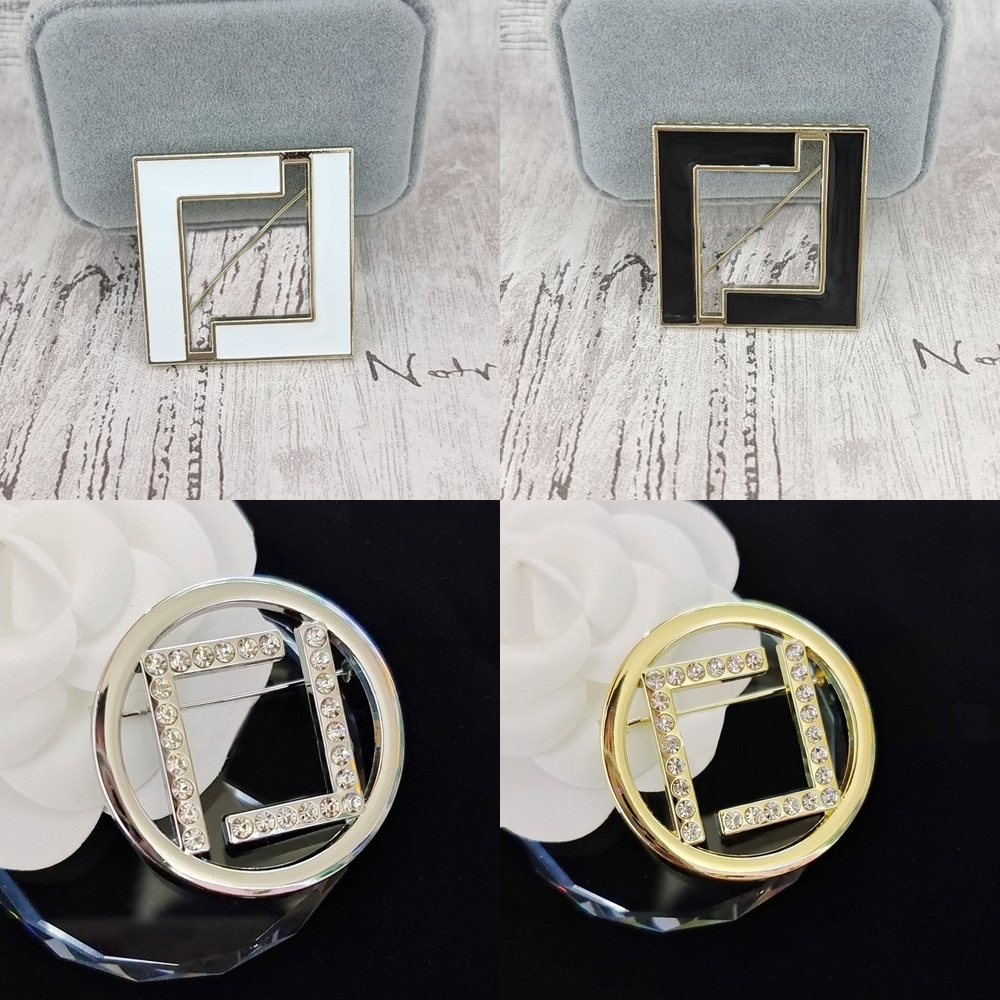 Designer Delicate Women Letter Brooches Gold Plated Inlay Crystal Rhie Jewelry Brooch Charm Pearl Pin 2024 Marry Christmas Party Gifts Accessories