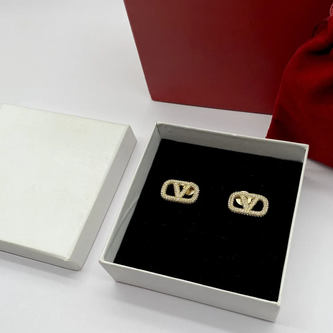 Earrings Designer Brand Ear Stud Crystal Earring for Womens Letter Earrings Brand Wedding Party Jewelry