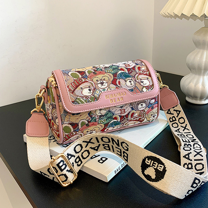 Designer Sling hot Ladies - Casual Shoulder Bag with Cute Bear Pattern, Lightweight Crossbody Purse Patterns for Everyday Use