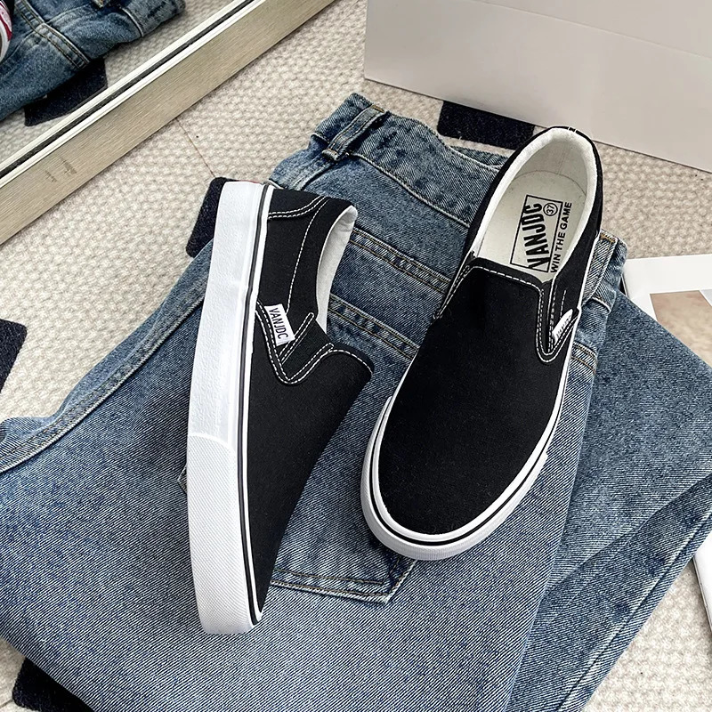 2024 Canvas Lazy Shoes One Foot Korean Version Student White Shoes Instagram Casual Board Shoes 240930