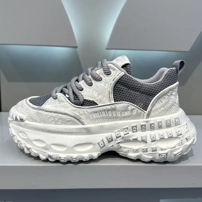 2024 Thick soled Casual Comfortable Soft Soft sole Breathable Height Boosting Chunky Shoes