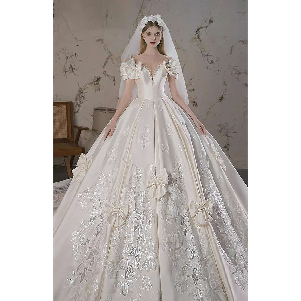 And Elegant Romantic V Neck Satin Wedding Exquisite Lace Applique Beaded D Bow Princess Bride Dress ress