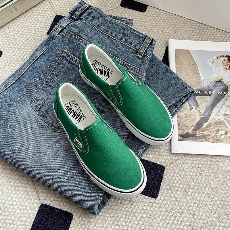 2024 Canvas Lazy Shoes One Foot Korean Version Student White Shoes Instagram Casual Board Shoes 240930