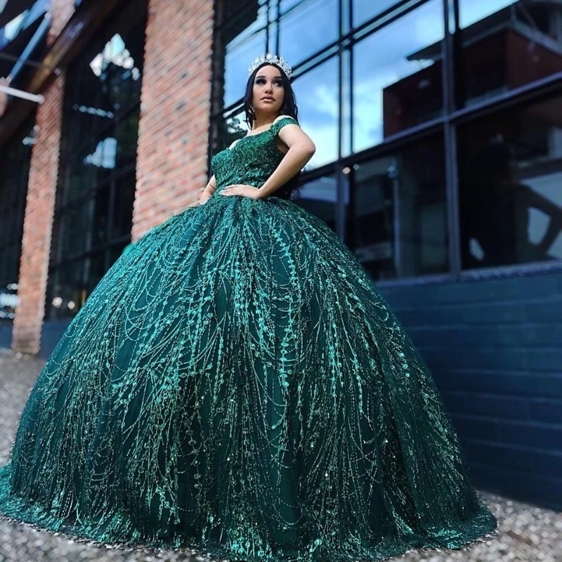 Luxury Emerald Green Shiny Ball Gown Quinceanera Dresses Beads Crystal Bridal Gown Party Floor length Bride Vestidos De 15 Anos Sweet 16 Dress