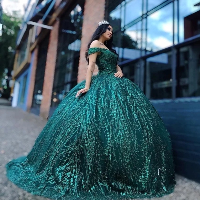Luxury Emerald Green Shiny Ball Gown Quinceanera Dresses Beads Crystal Bridal Gown Party Floor length Bride Vestidos De 15 Anos Sweet 16 Dress