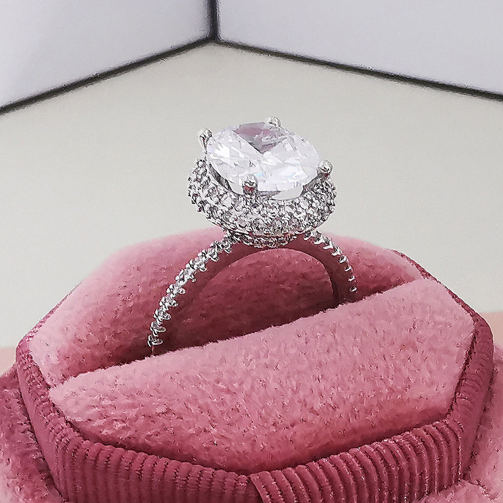 Brand Unique Gorgeous Luxury Designer Ladies Jewellery 925 Sterling Silver Fill Oval Cut White Topaz Zircon Eternity Party Women Crown Band Wedding Ri