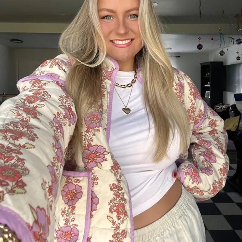 Womens Y2k Cut Quilted Jacket Retro Floral Printed Open Front Lightweight Inflatable Jacket Filled Quilted Cardigan Coat 240924