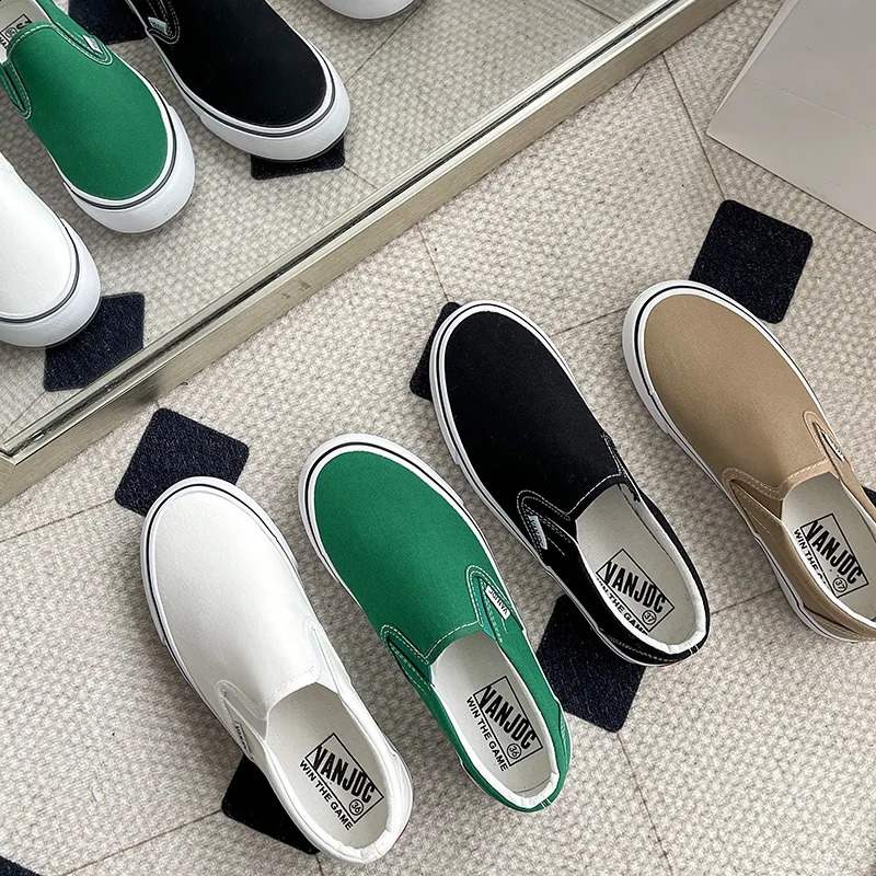 2024 Canvas Lazy Shoes One Foot Korean Version Student White Shoes Instagram Casual Board Shoes 240930