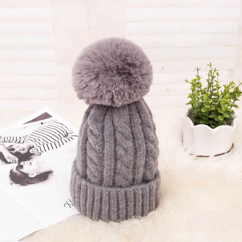 Fashion Knitted Winter Hat Striped Womens Winter Hats 2022 Pink Fur Pompom Wool Beanies Thick Skullies Cap Faux Pom pom HatX241005