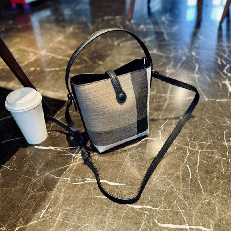Brand Designer Bucket Handbag Women Shoulder Crossbody 2024 Ladies Soft Fashion Messenger Casual Trends Tote Bag