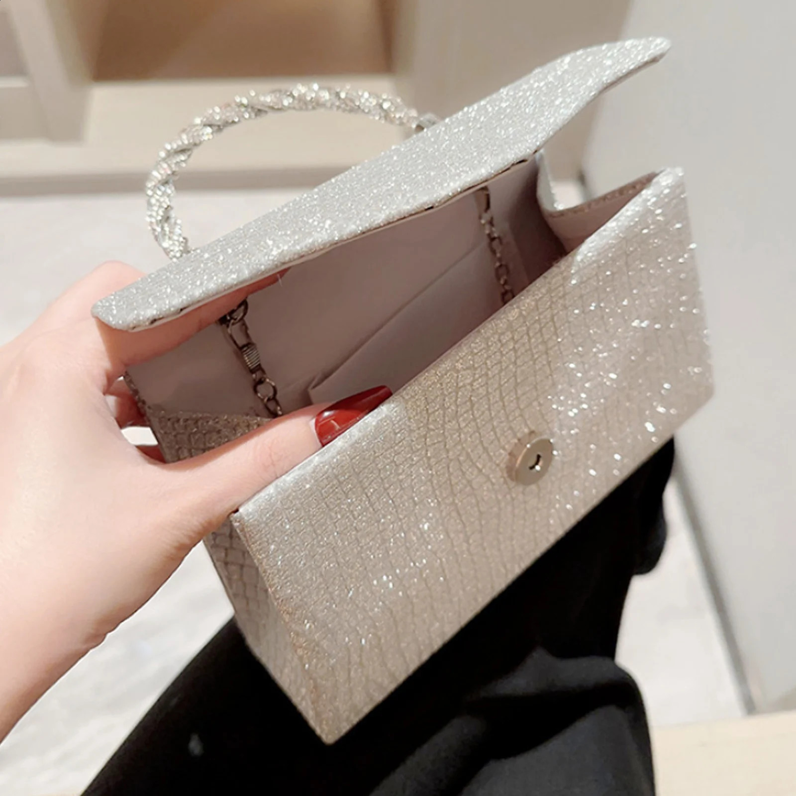 Women Exquisite Silver Evening Bags Dinner Party Banquet Glitter Purse Lady Elegant Wedding Clutches Handbag Female Shoulder Bag 240925
