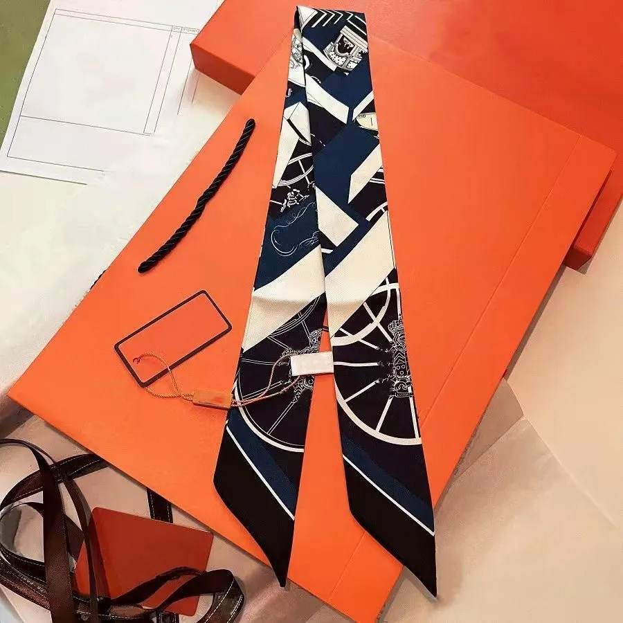 Fashion classic Alphabet Designer scarf Women's headscarf Silk Scarf handbag Scarf multi-color option
