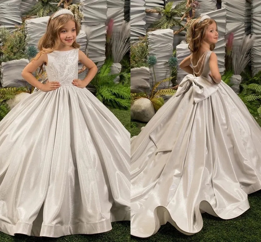 Glossy Ivory Sequined wer Girl Dresses Jewel Neck Bow Puff Princess Ball Gowns For Wedding Birthday Party Sweep Train Little Girls Toddlder Pageant Dr