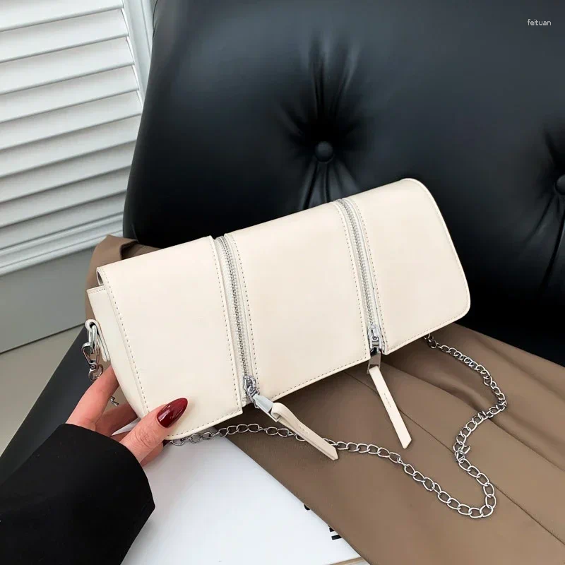 Totes Black Single Shoulder Bag For Women 2024 Korean Style Chain Crossbody Top Brand Handbag Clutch Designer Bolsa Feminina 9657 4