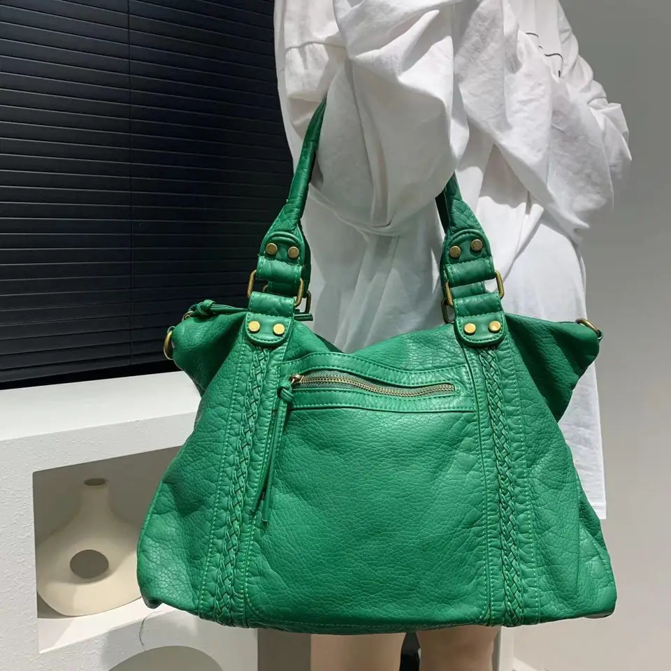Y2K Spicy Girl One Shoulder Crossbody Bag Vintage Locomotive Bag High Capacity Bag 240926