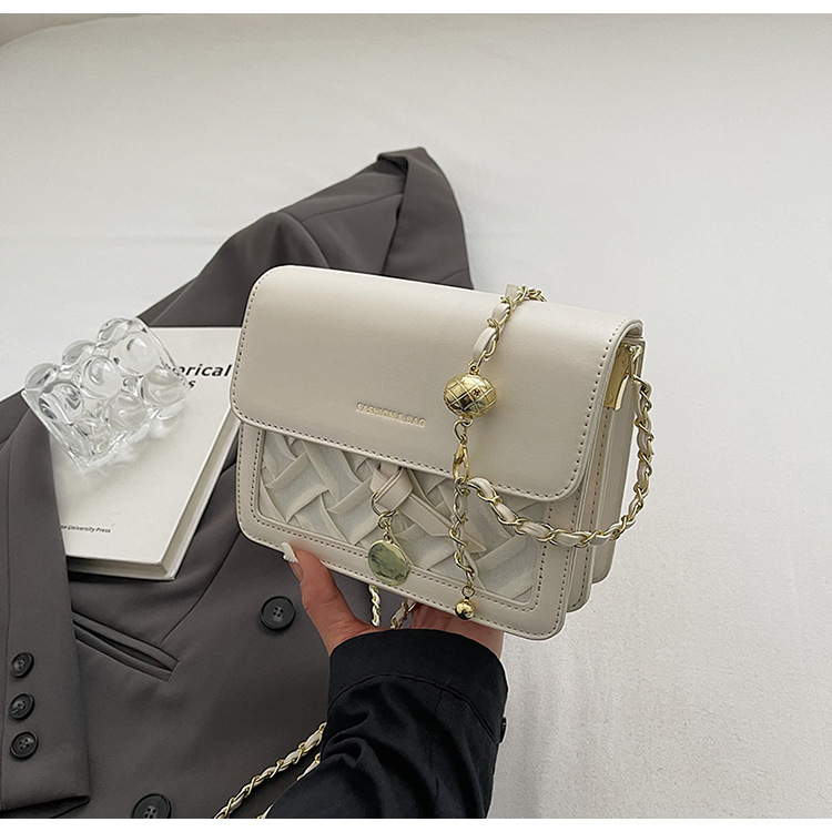 2024 early autumn Korean version niche design fashionable and high-end versatile chain crossbody bag