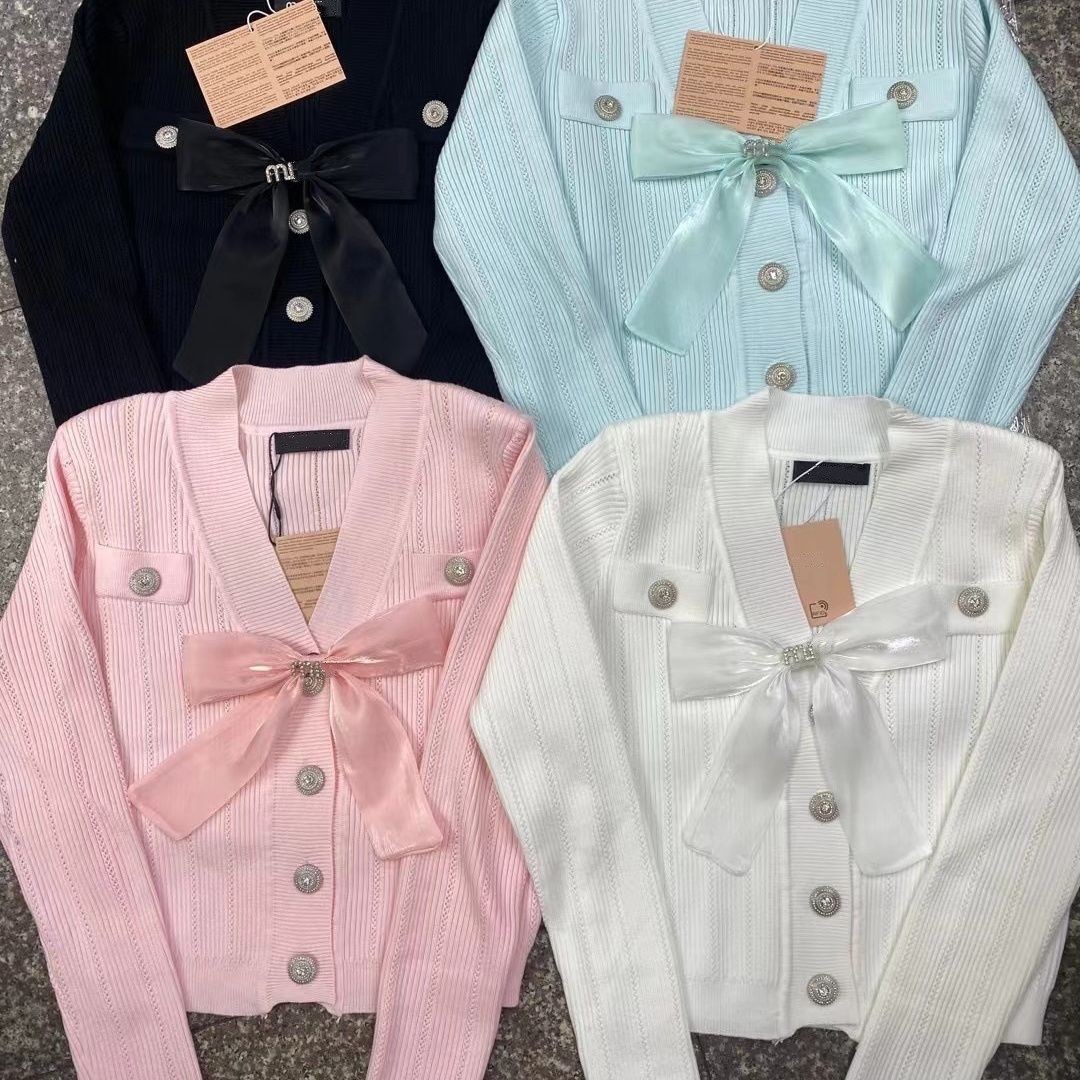 Women new v-neck single breasted long sleeve cute bow rhinestone logo pin patched designer knitted sweater cardigans SMLXL