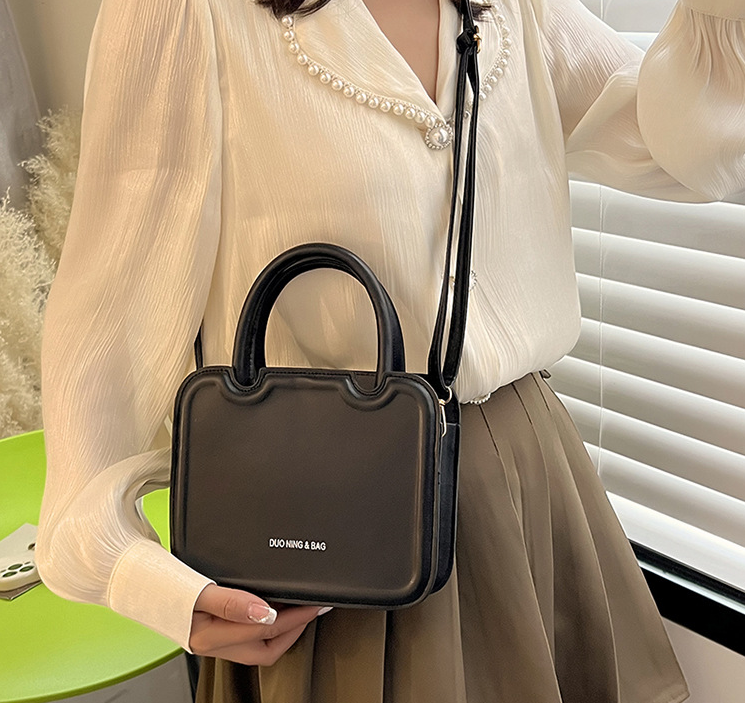 Women Shoulder Fashion 3 Versatile Crossbody Solid Color Square Handbag Toe Bag Triple Black Beige Brown Free shipping