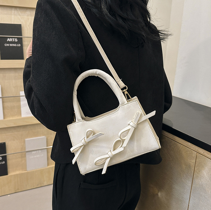 Women Shoulder Fashion Handheld Commuter Bag Versatile Triple Black Pink Khaki Free shipping
