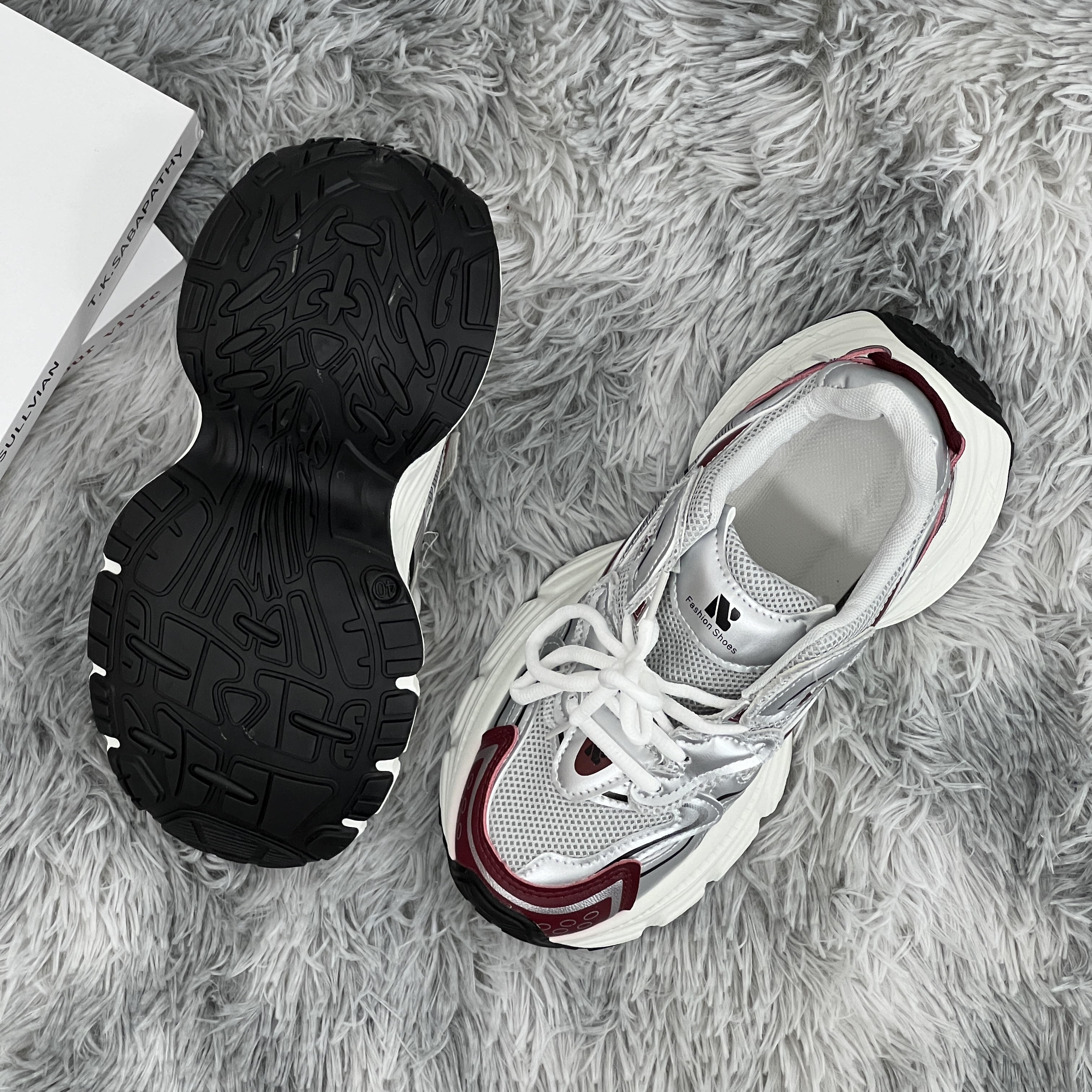 Daddy shoes female ins tide 2024 new spring and summer thick bottom sneakers mesh show feet small shoes silver casual shoes 232