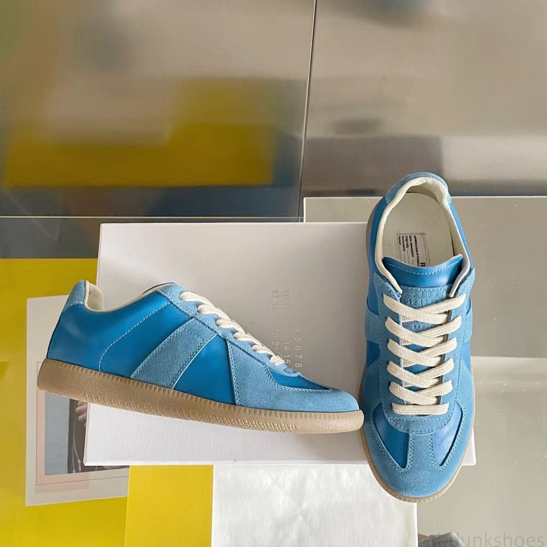 Luxury designer shoes women sneakers casual shoes designer women man running shoes womans mens sneakers Flat foam classic shoes trainer outdoor shoes 70