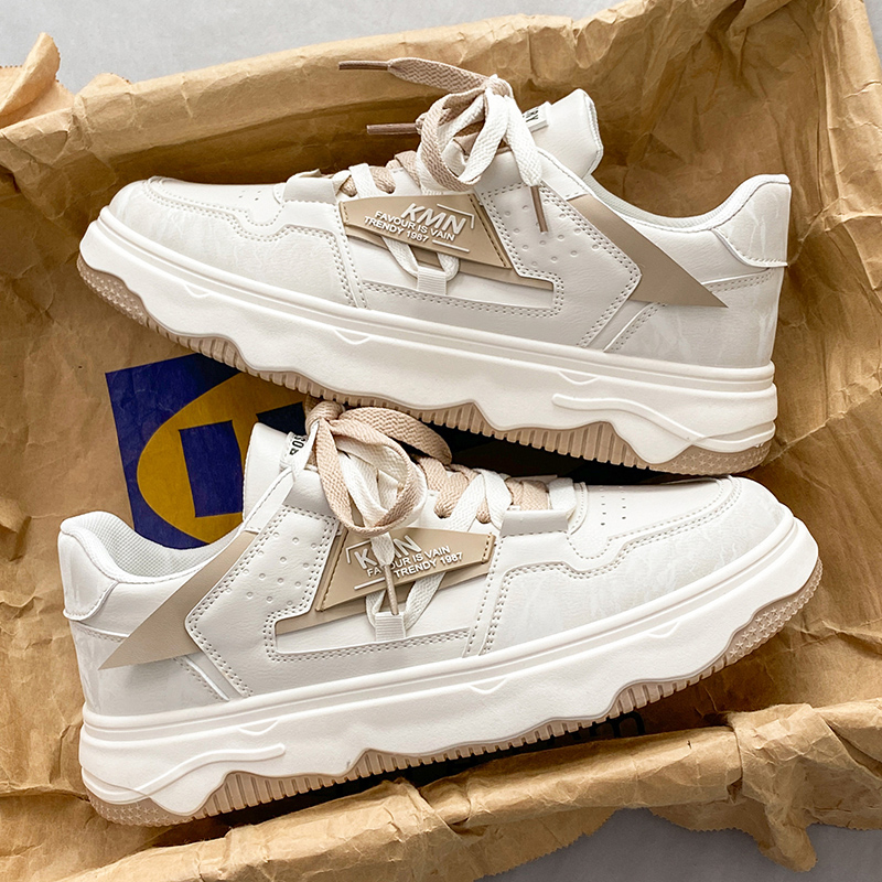 Men's 2024 new Hong Kong style thick soled casual sports versatile board shoes