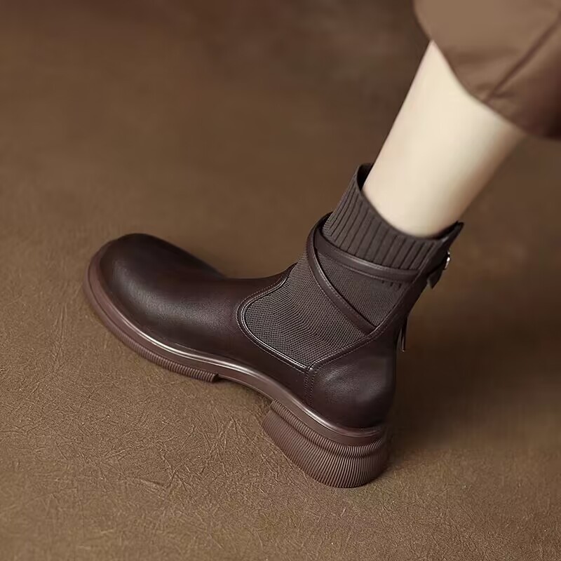 2024 Fashion Boots: Trendy Thick Sole Martin Boots in Black & Brown 0dbb