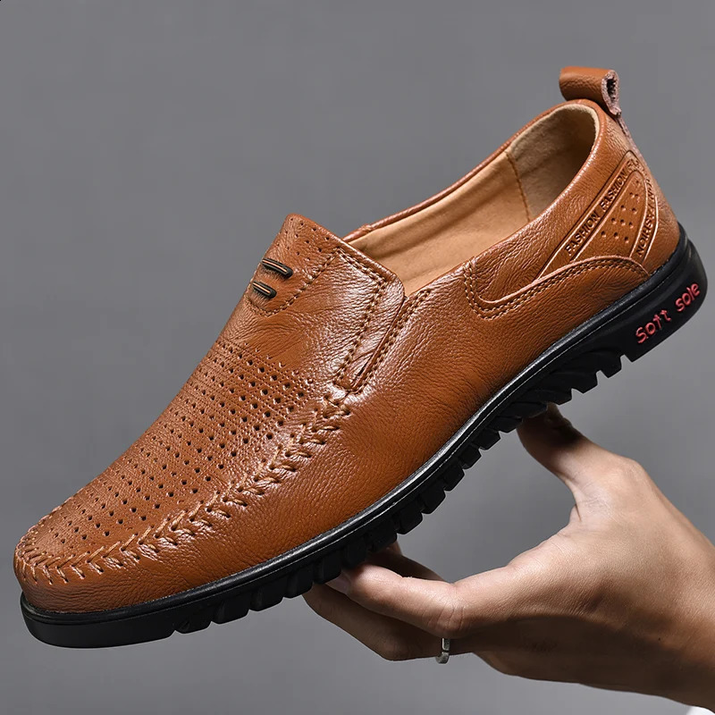2025 new Men Hollow Handmade Leather Casual Driving Flats Slip-on Moccasins Boat Plus Size 37-47 Loafers Shoes 240924
