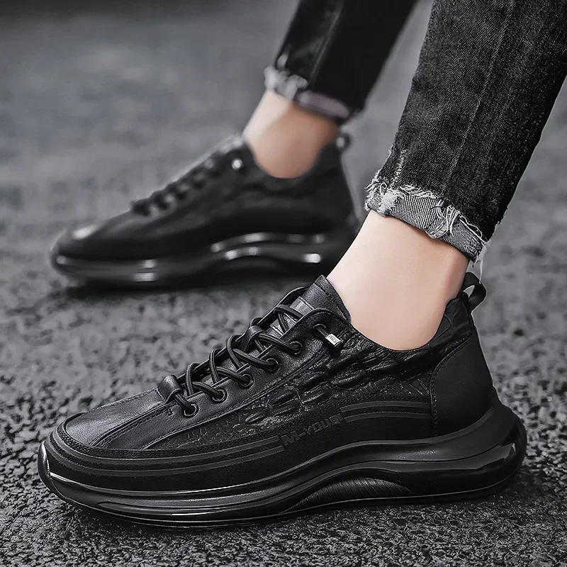 Crocodile Print Men Shoes Retro Design Leather Casual Sneakers Summer Platform Walking Shoes for Men New Slip on Tenis