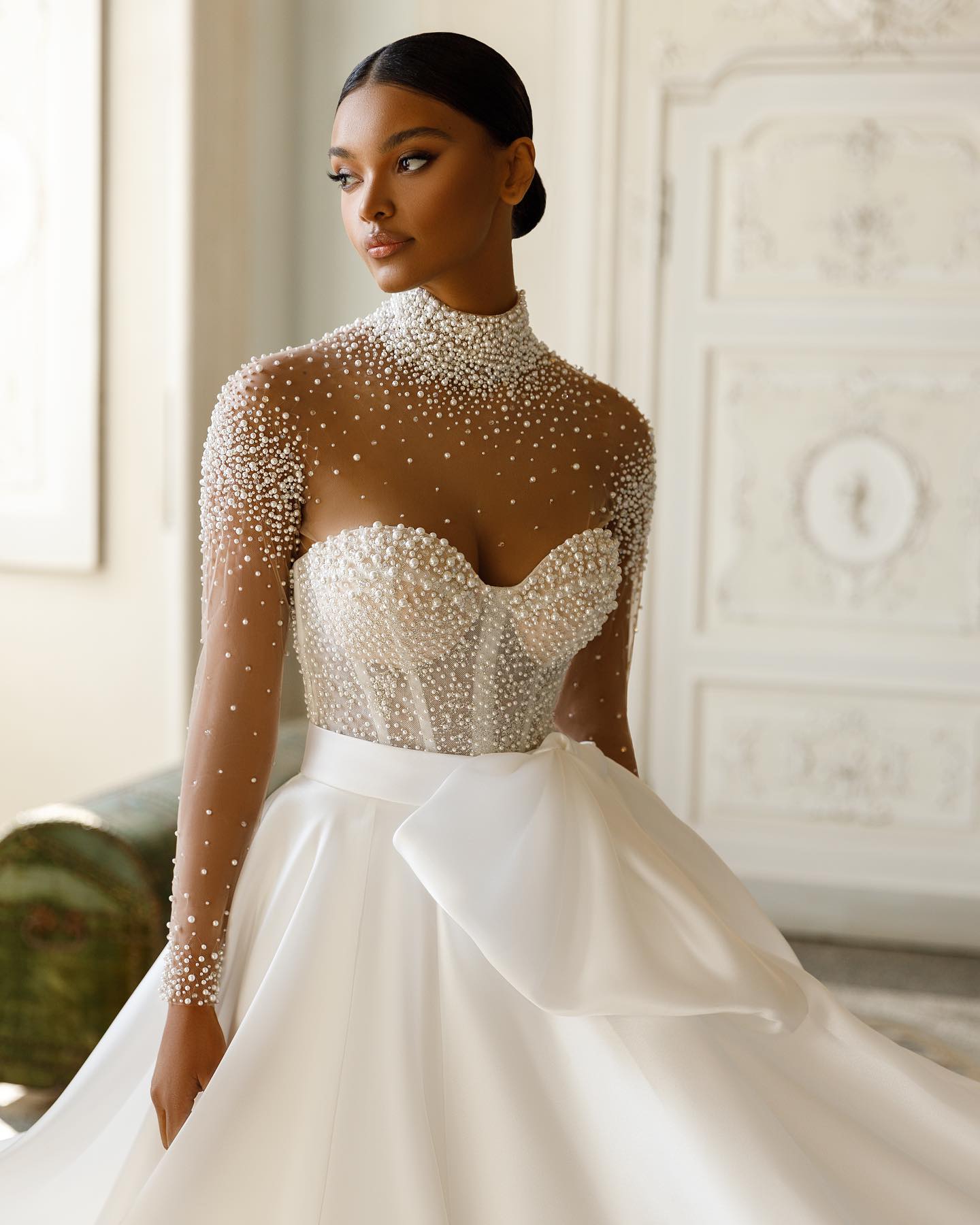 Pearls A E Dresses Bridal Gowns Sheer High Neck Long Sleeves Satin Wedding Dress For Black Girl Plus Size Bone Bodice Backless Vestidos De Novia