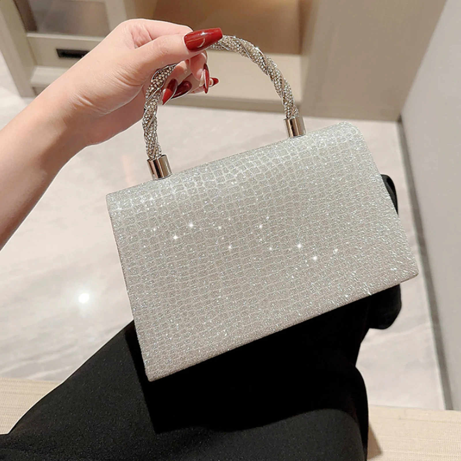 Women Exquisite Silver Evening Bags Dinner Party Banquet Glitter Purse Lady Elegant Wedding Clutches Handbag Female Shoulder Bag 240925