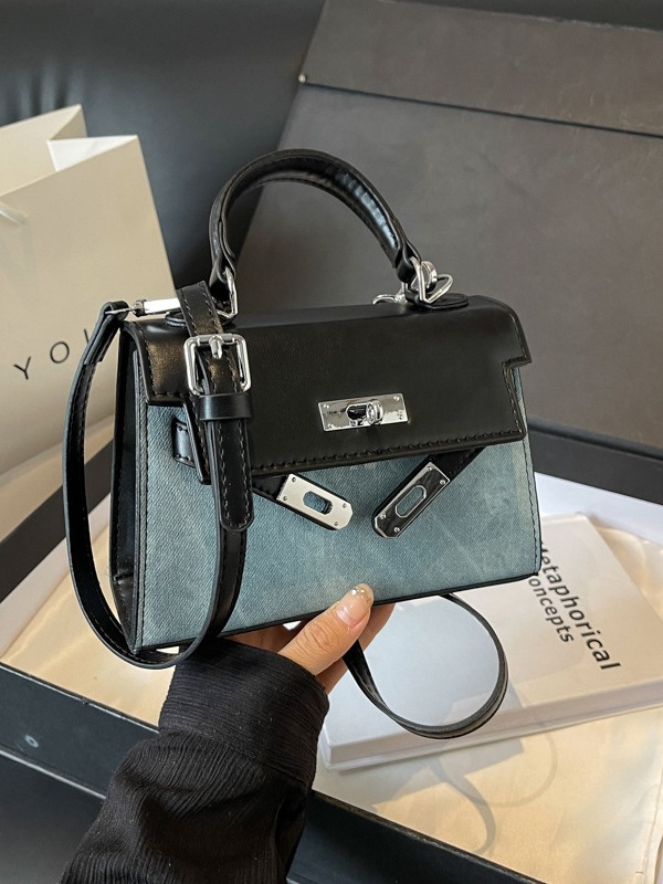 Retro texture new fashionable handbag versatile one shoulder small square bag