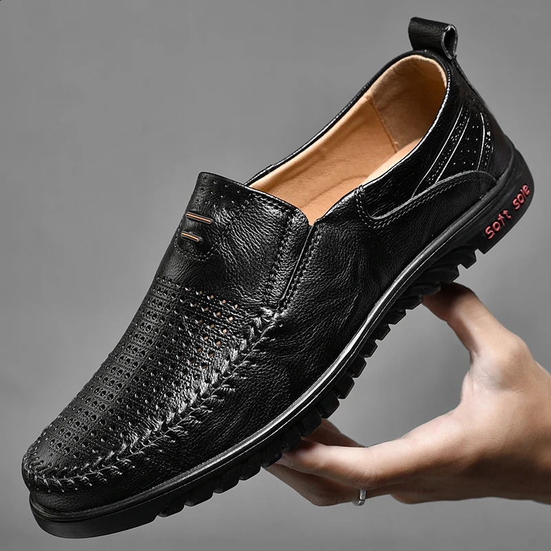 2025 new Men Hollow Handmade Leather Casual Driving Flats Slip-on Moccasins Boat Plus Size 37-47 Loafers Shoes 240924