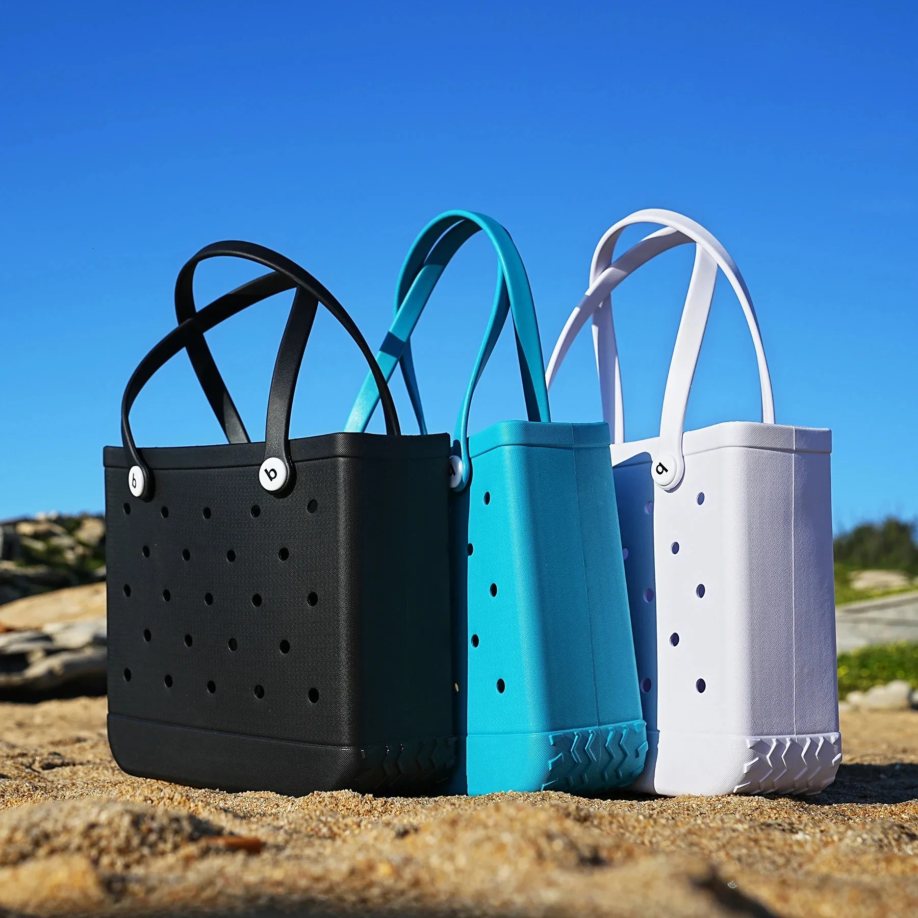 2024 New Designer Large Boggs Summer EVA Beach Basket Women's Picnic Handbag Waterproof Handbag Shopping Shoulder Bag