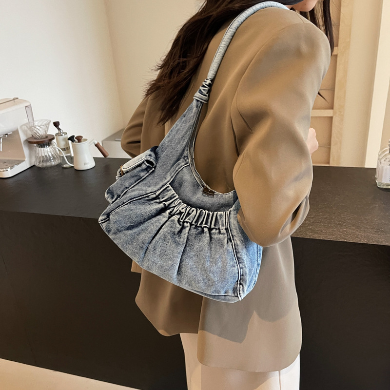 Retro vintage versatile and simple washed denim pleated underarm bag