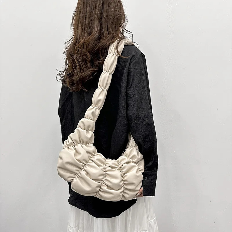 Pleated Half-moon Shaped Shoulder Bag 240929