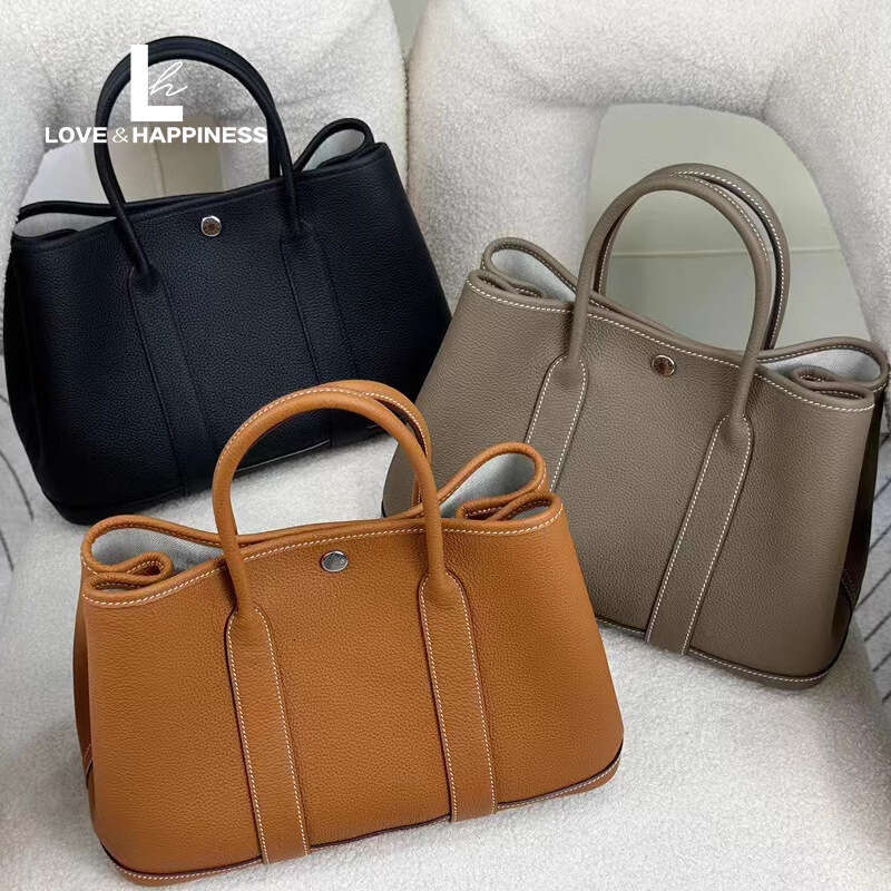Large Capacity Genuine Leather Mom Bag: Stylish 2024 Shoulder Handbag