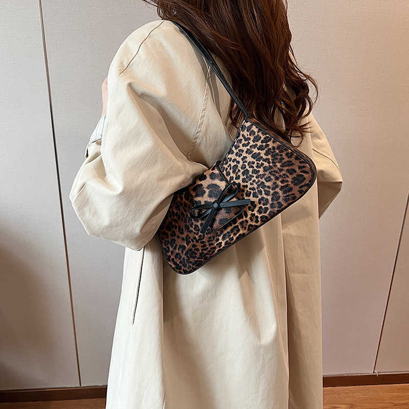CMM Korean Version of French Stick Armpit Bag Womens Bow New Single Shoulder Small Square Bag Womens Trendy and Personalized Pu Leather Leopard Print 